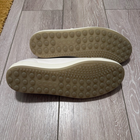 Ecco Soft 7 women’s leather tie sneaker - Picture 5 of 8